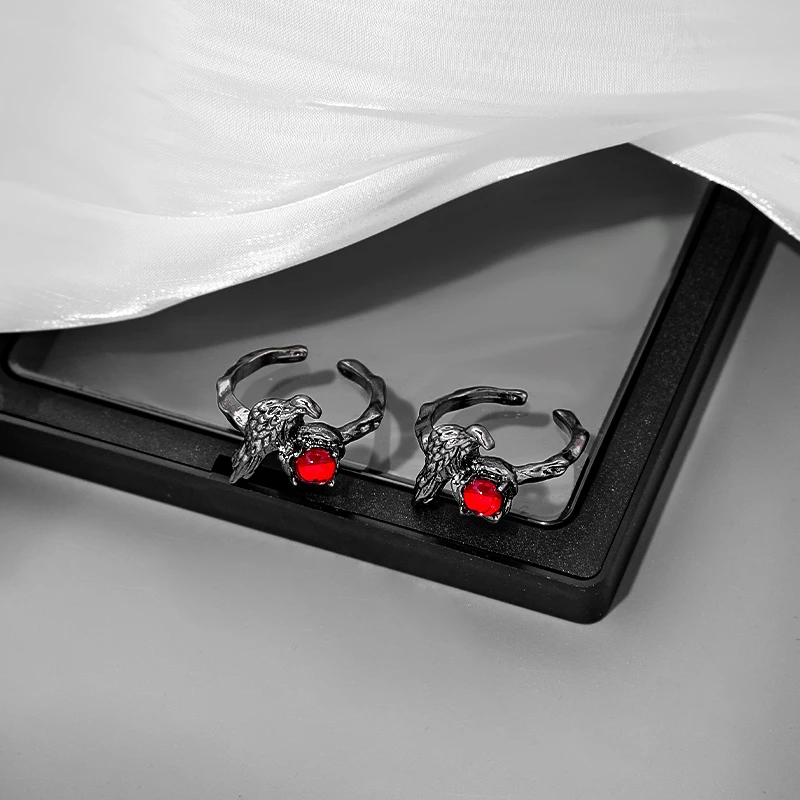 合金戒指 原创设计暗黑乌鸦戒指高级小众食指戒恋与深空秦彻指环