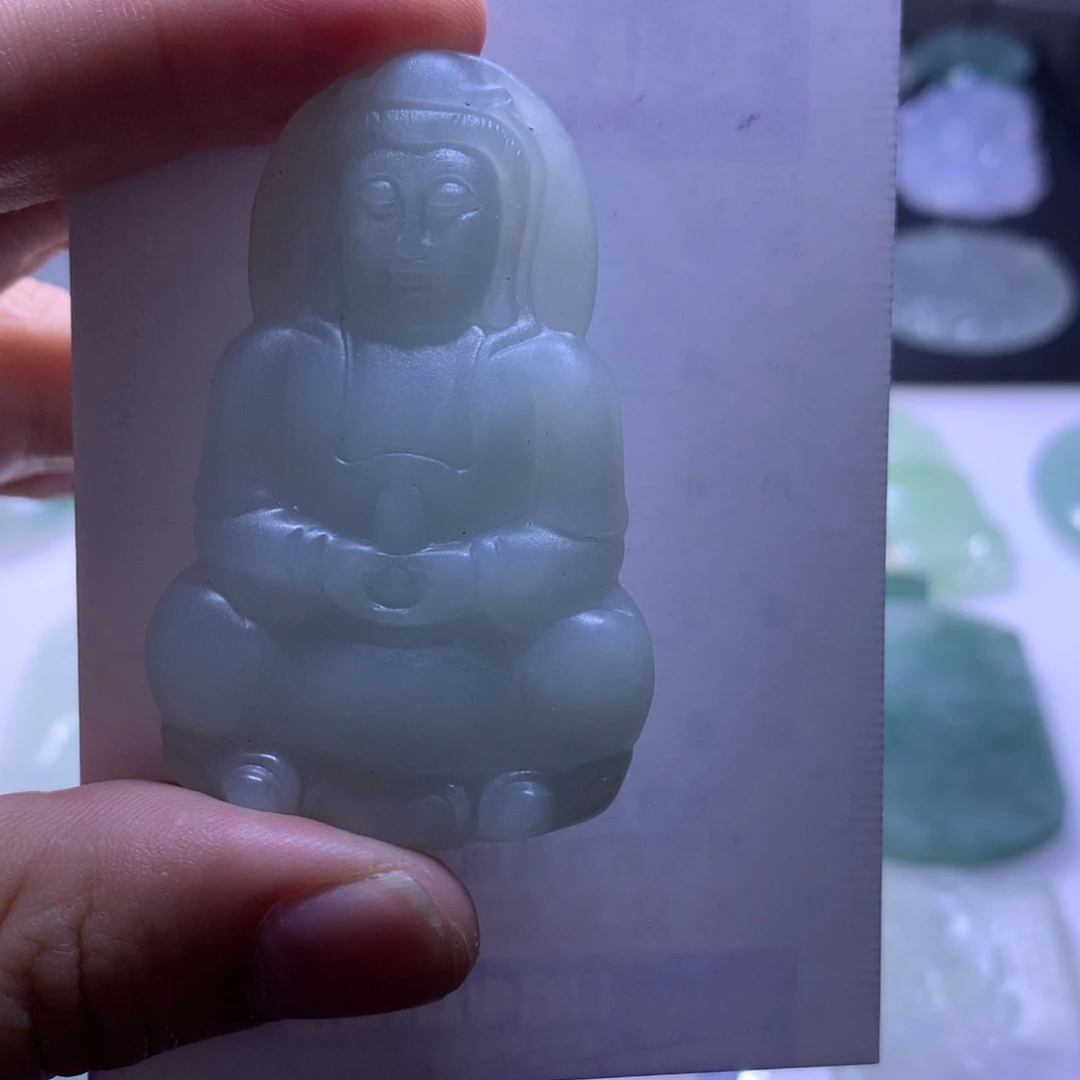定制翡翠未镶嵌翡翠