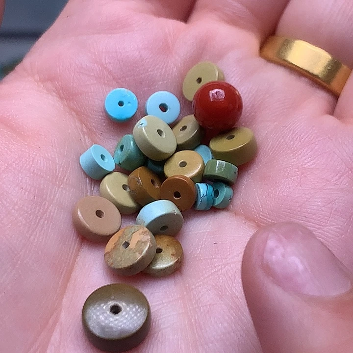 南红玛瑙未镶嵌珠宝奇石