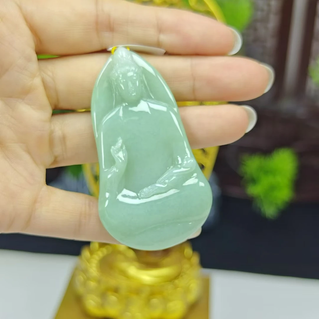 天然a货果绿色素衣观音吊坠，尺寸62.5*35*7.1mm