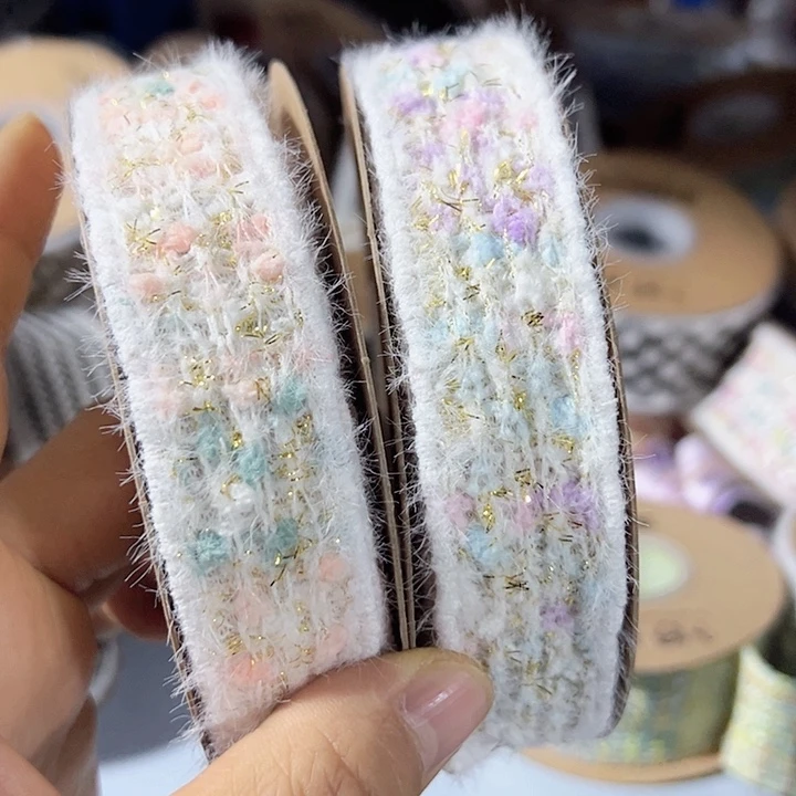 4和2.5的毛边小香风2色各5码