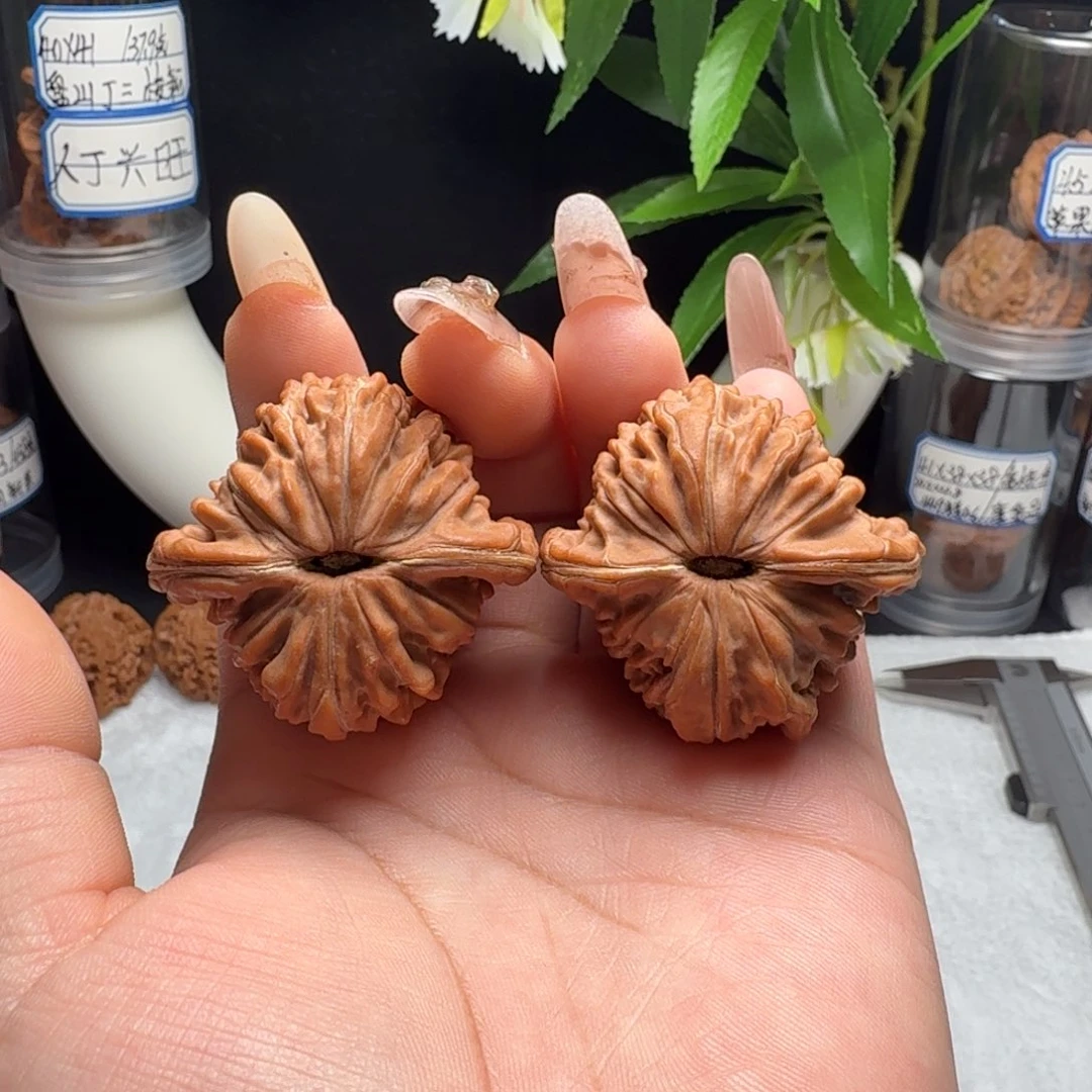 文玩核桃把件全品蓟县楼42