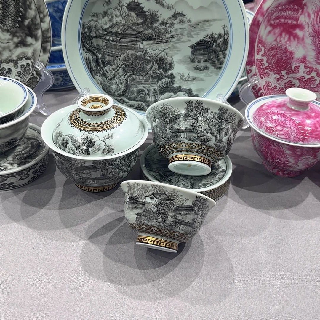 瓷片景德镇陶瓷学院副院长兼