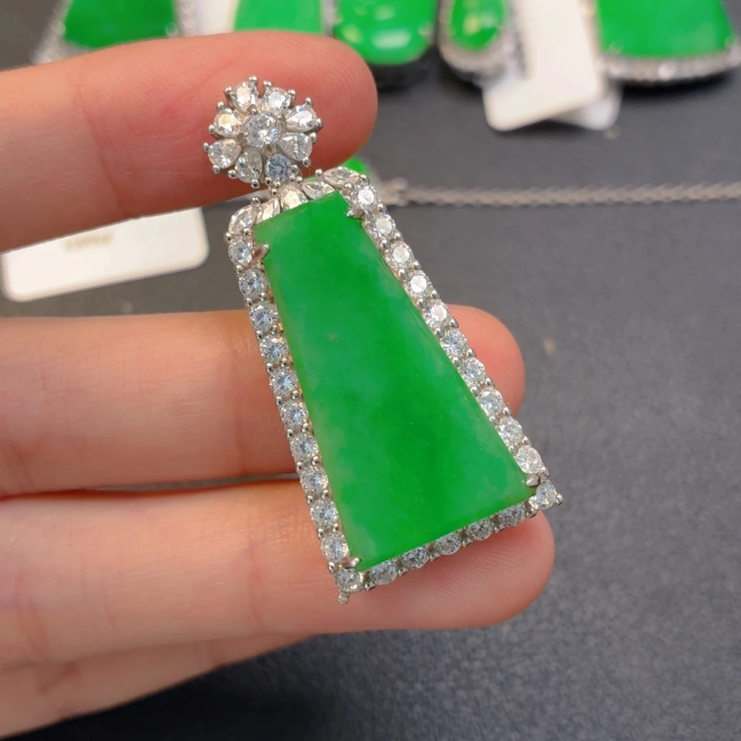 翡翠银S925镶嵌颈饰