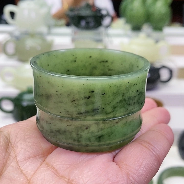 未镶嵌和田玉挂件茶杯60m l