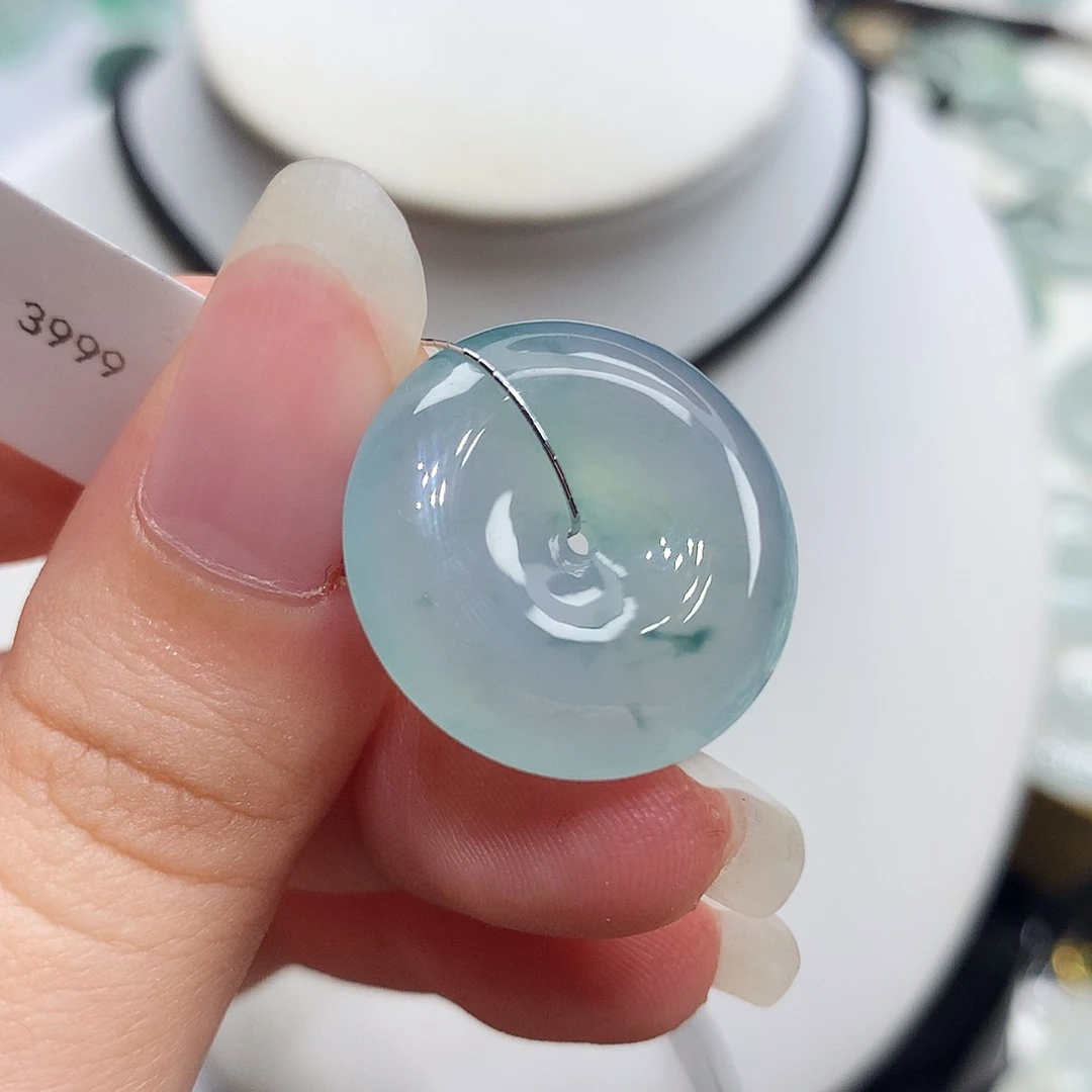 翡翠未镶嵌胸饰翡翠82，21.6/5.6