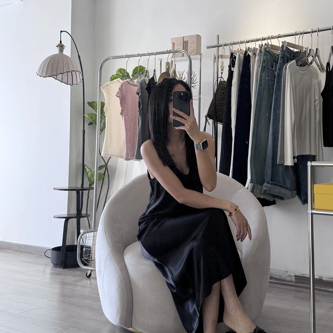 斜裁 法式气质吊带连衣裙修身显瘦桑蚕丝缎面鱼尾裙优雅长款夏季