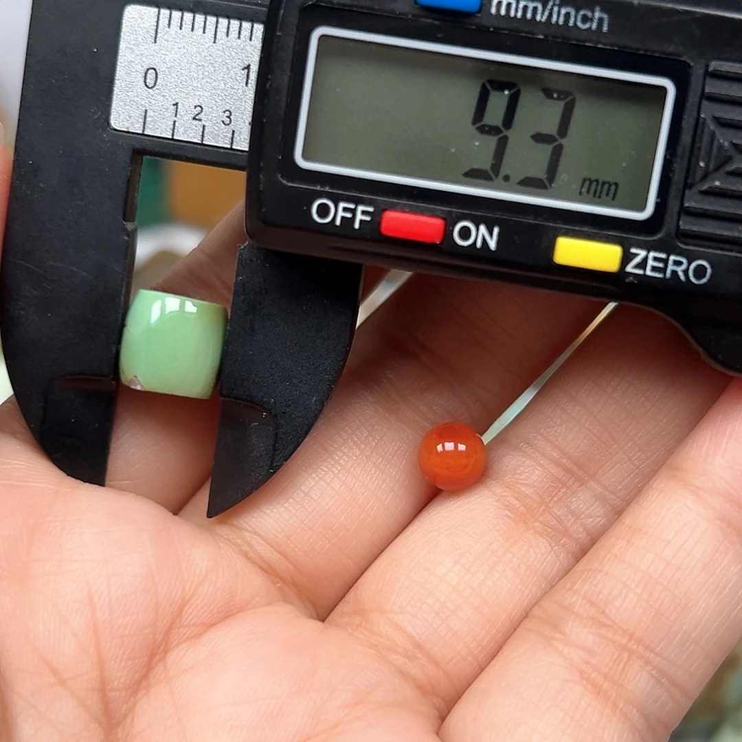 未镶嵌南红玛瑙珠宝奇石