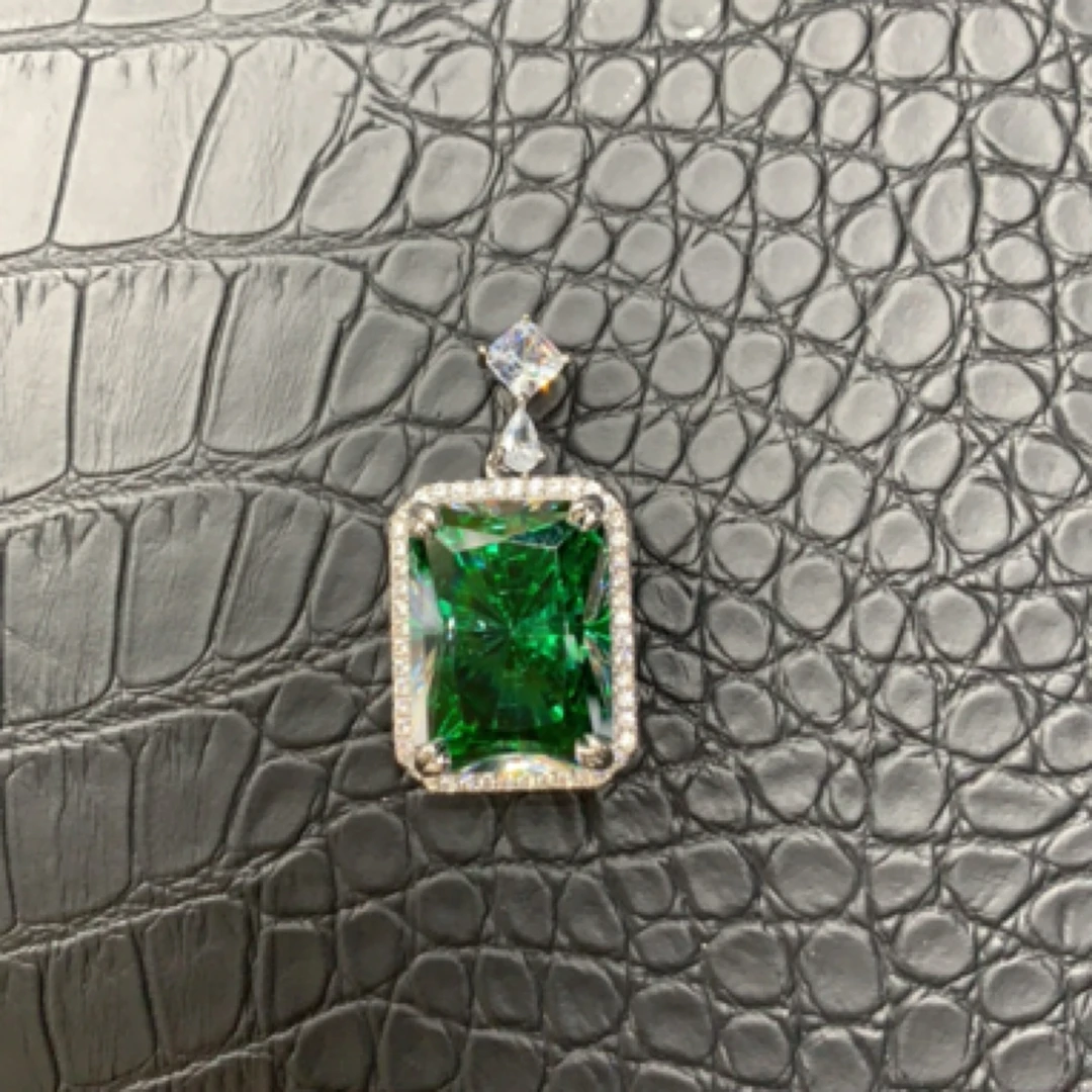 铜合金锆石吊坠 冰花切小众时尚吊坠彩色轻奢镶嵌精致绿色饰品98