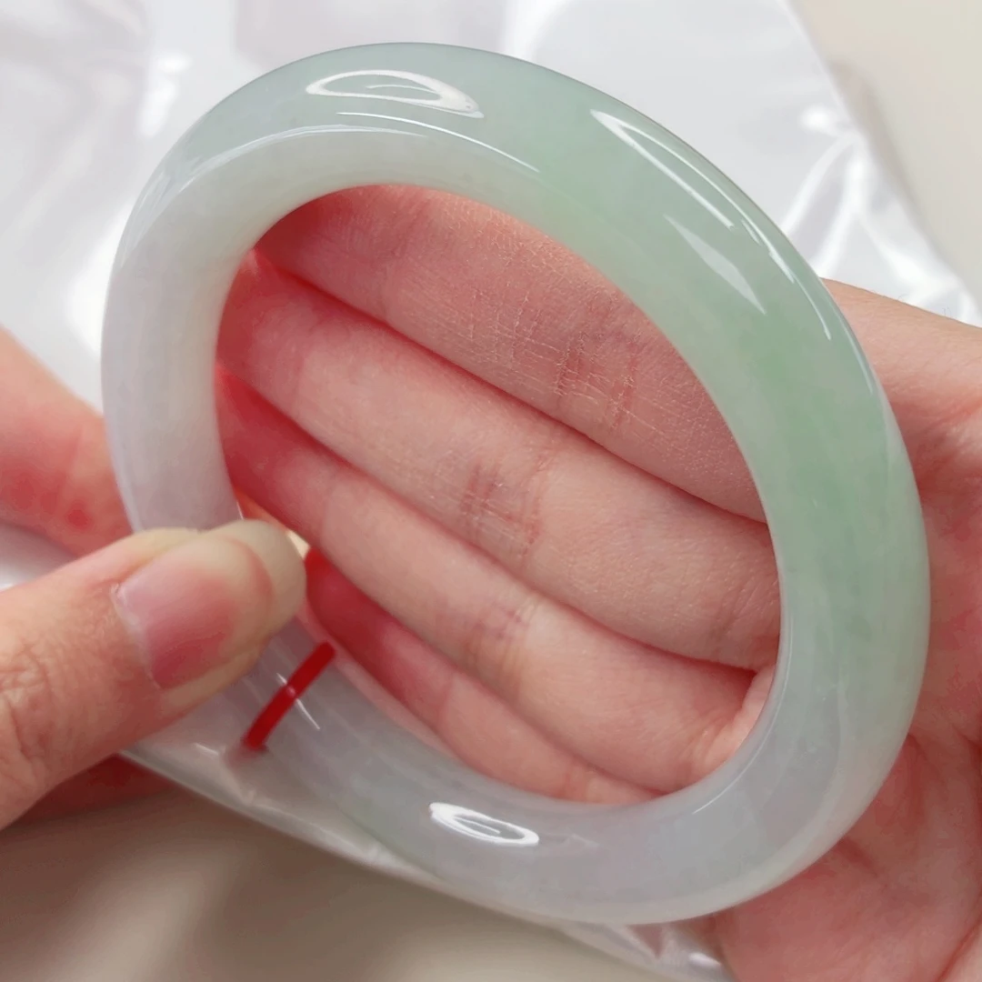 翡翠未镶嵌手镯60.5圈23789