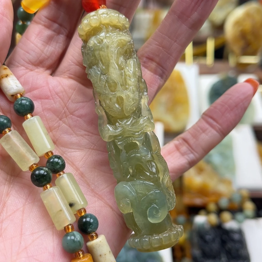 岫玉未镶嵌挂件挂件