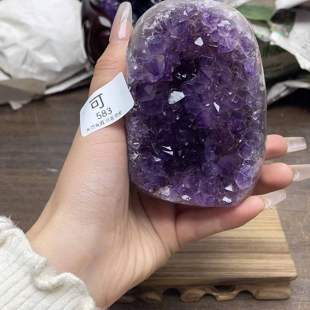 紫晶大型摆件（非配饰）未镶嵌