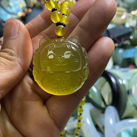 岫玉颈饰未镶嵌挂件