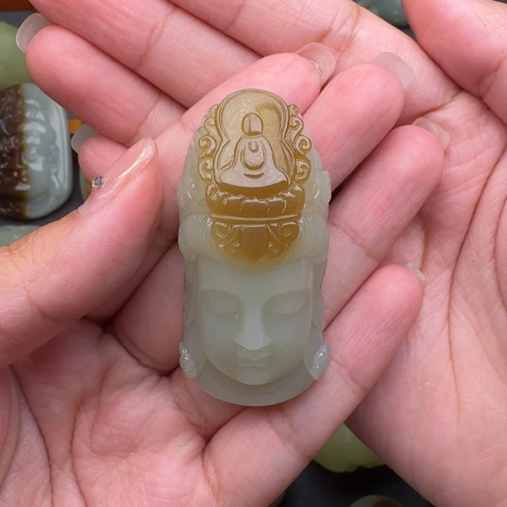 和田玉颈饰未镶嵌木****木