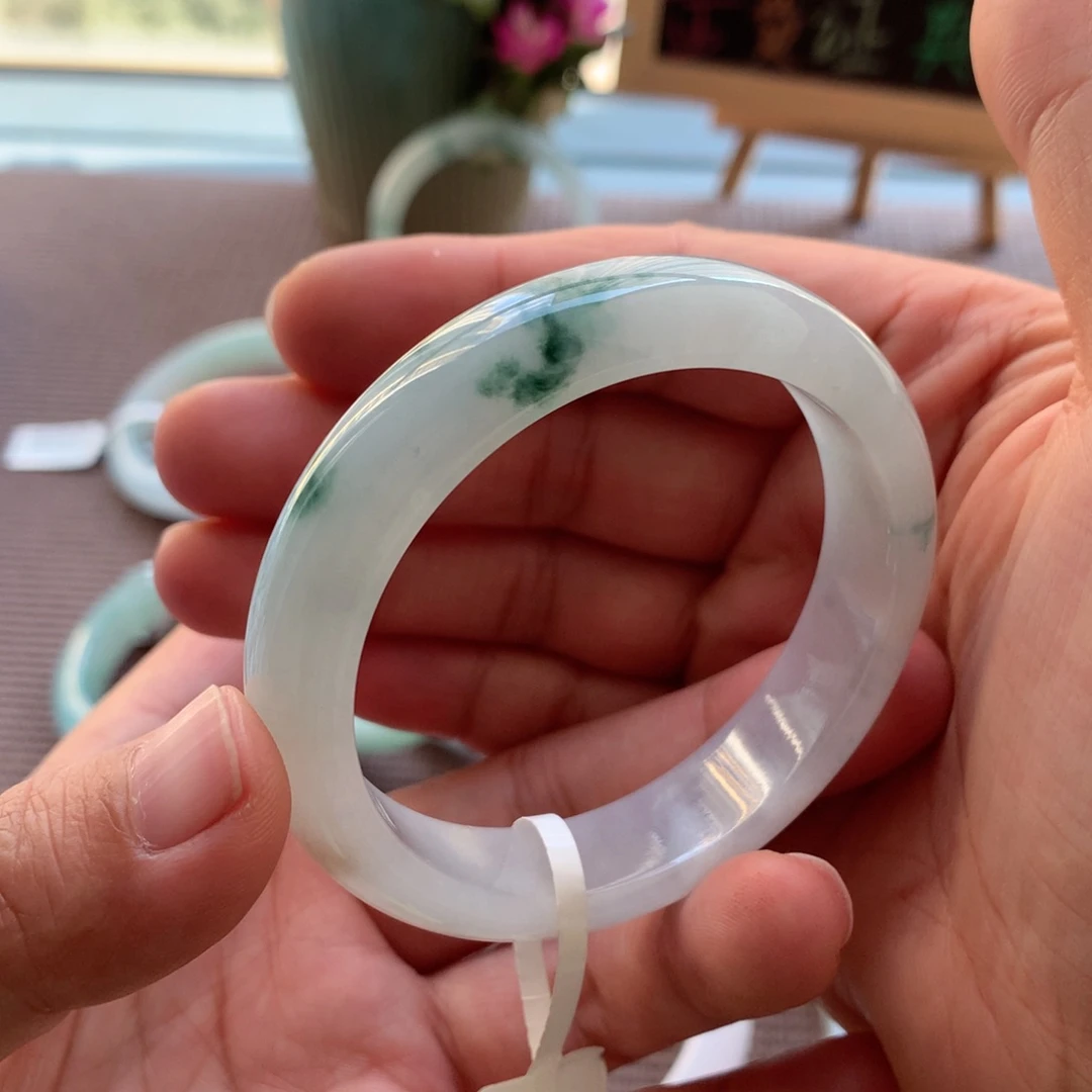 翡翠手镯未镶嵌21号