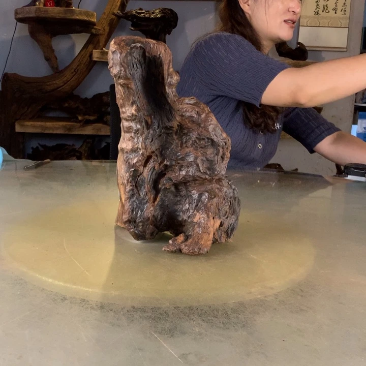 我***子天然的云南紫柚木会黄水