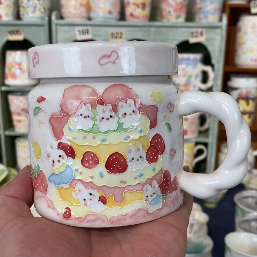 瓷片蛋糕兔子马克杯微瑕