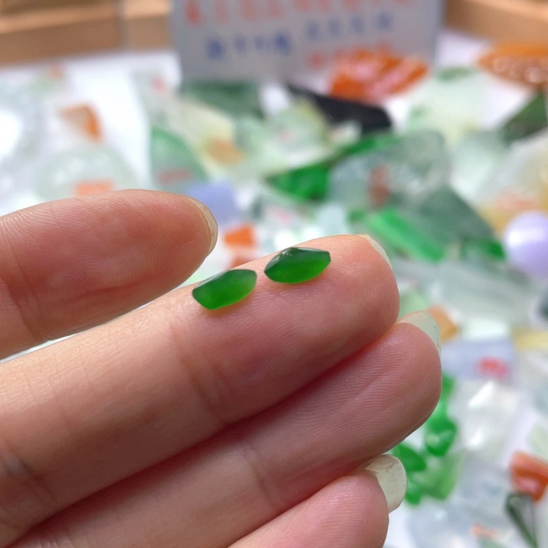 定制翡翠未镶嵌天然缅甸翡翠