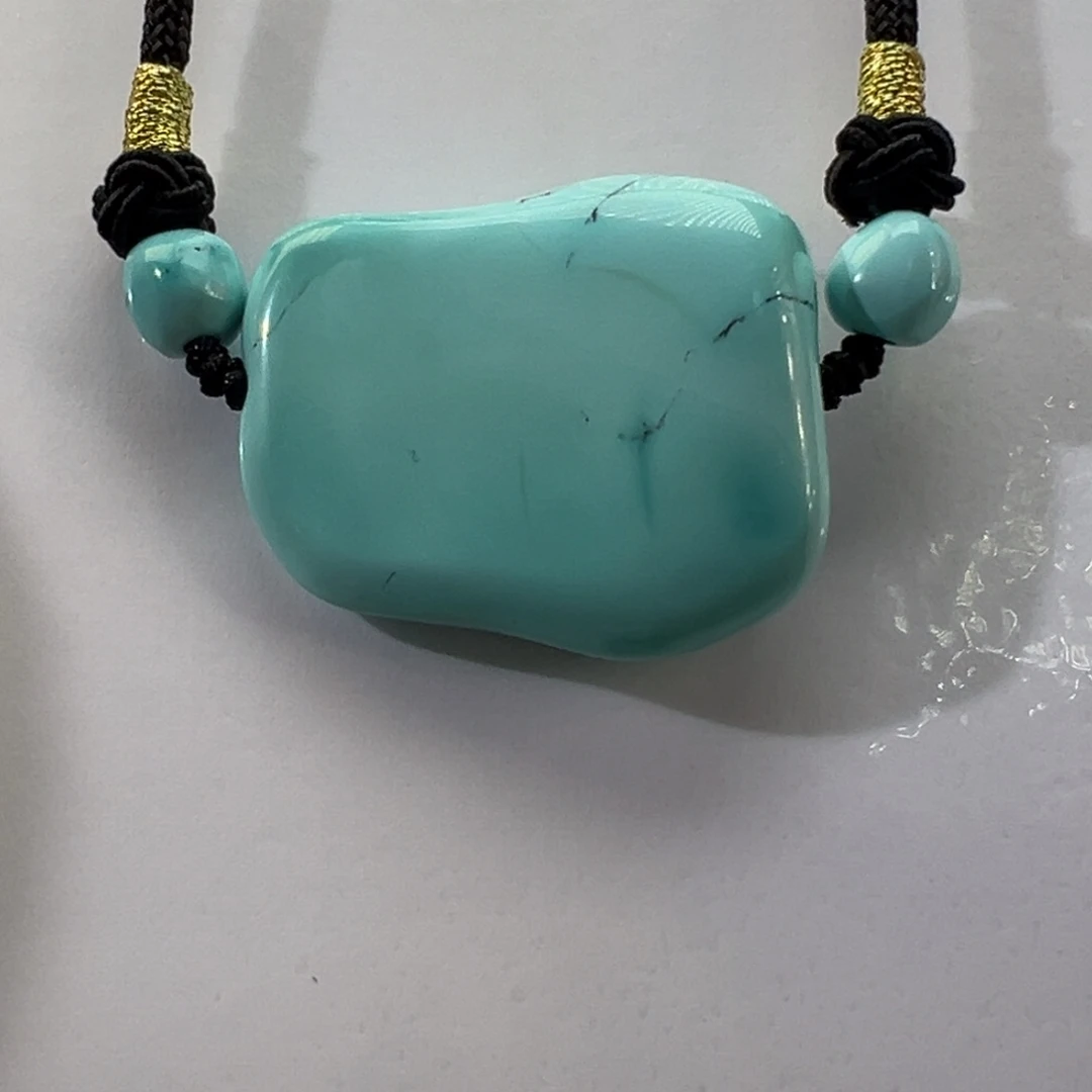 绿松石未镶嵌挂件