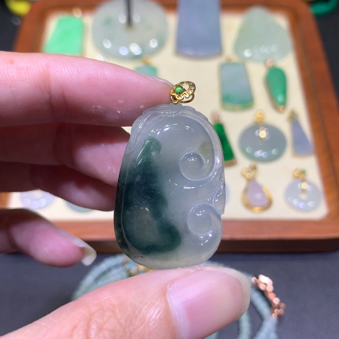 翡翠18K金镶嵌吊坠(不含链)
