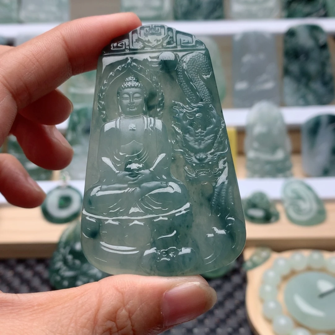 阿***了翡翠未镶嵌吊坠(不含链)大日
