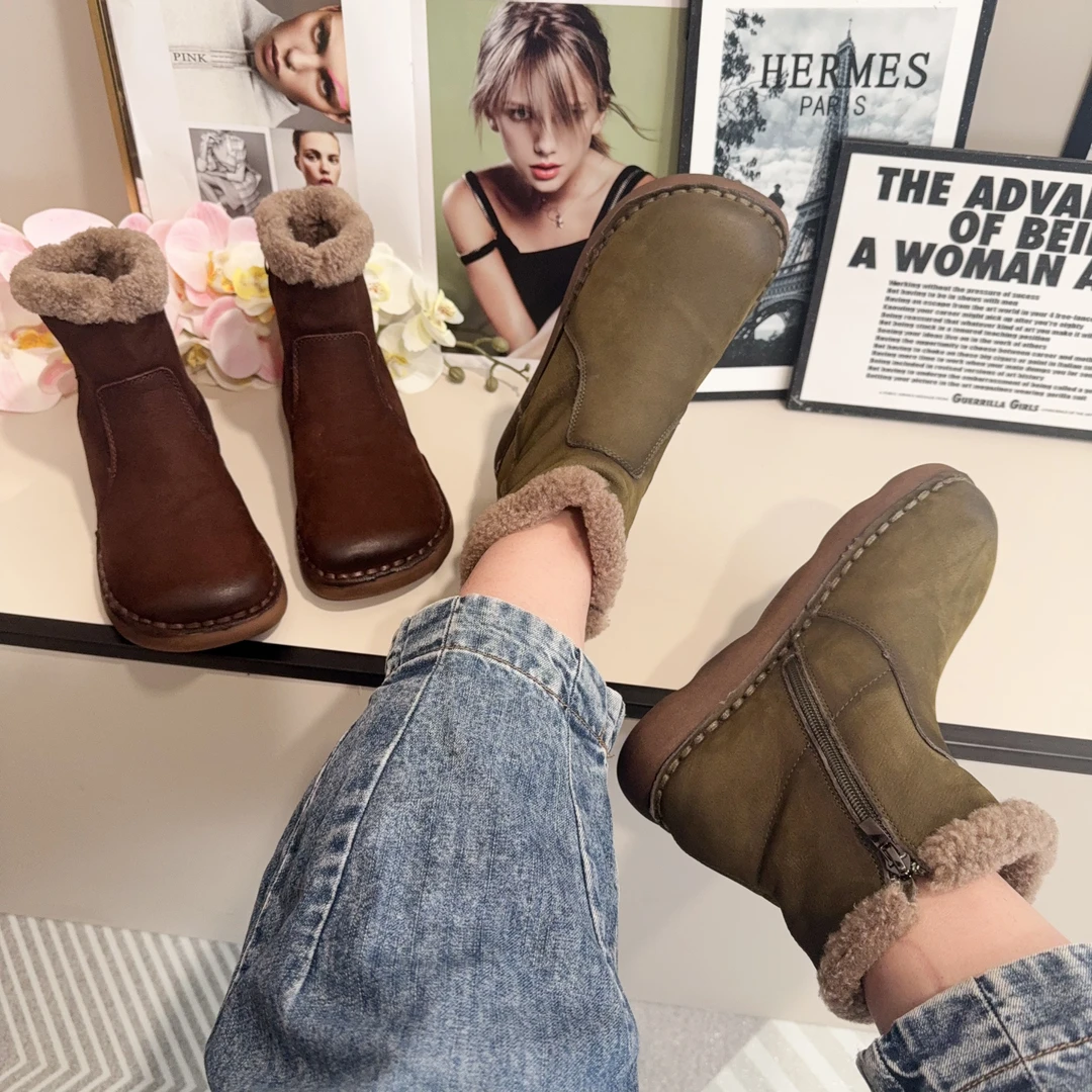 9176-6休闲女2025冬季新款真皮时尚百搭小众女鞋加厚绒女靴