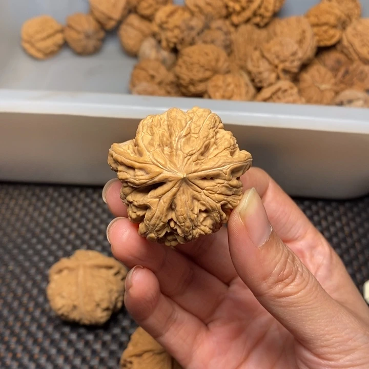 时***短吊坠文玩核桃文玩核桃异形单只