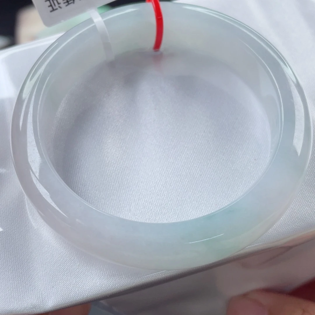 翡翠手镯未镶嵌53.5正圈