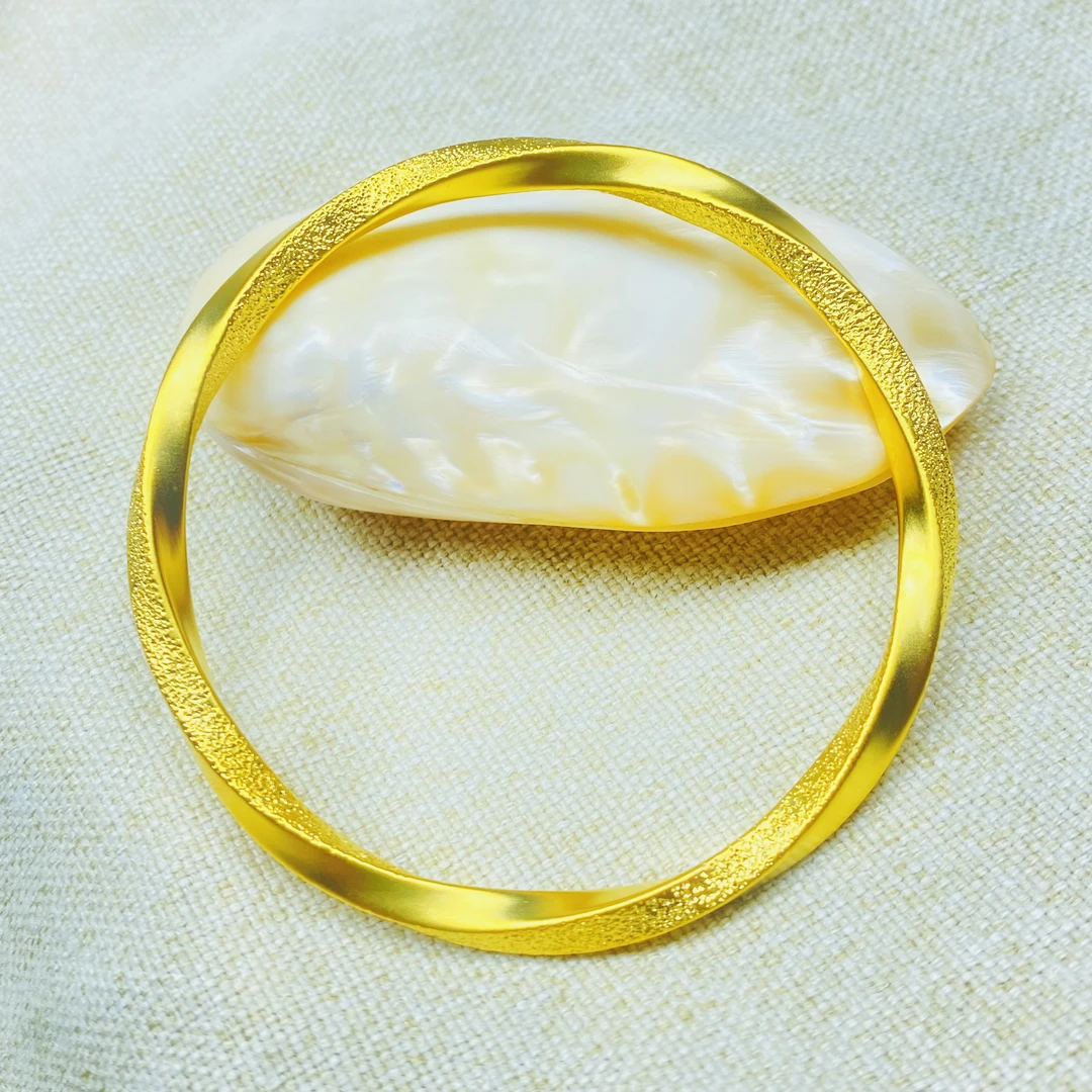 K0176经典黄色莫比乌斯闭口手镯多样性发货47436