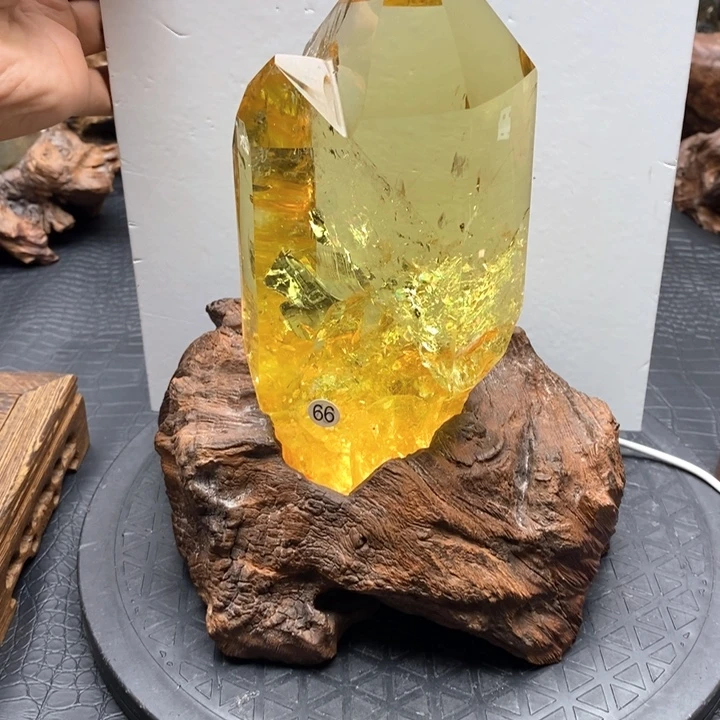 未镶嵌珠宝半成品水晶
