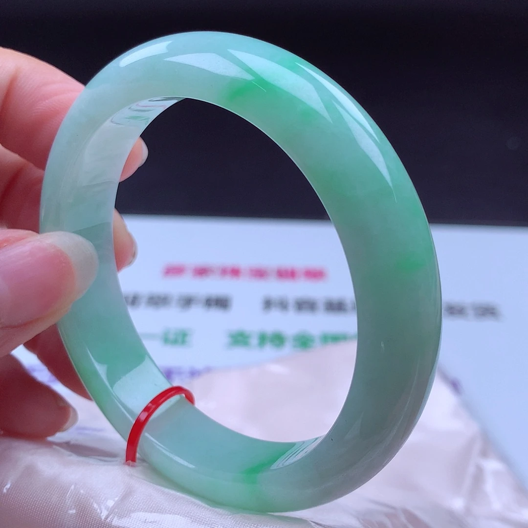 翡翠未镶嵌手镯手镯001936