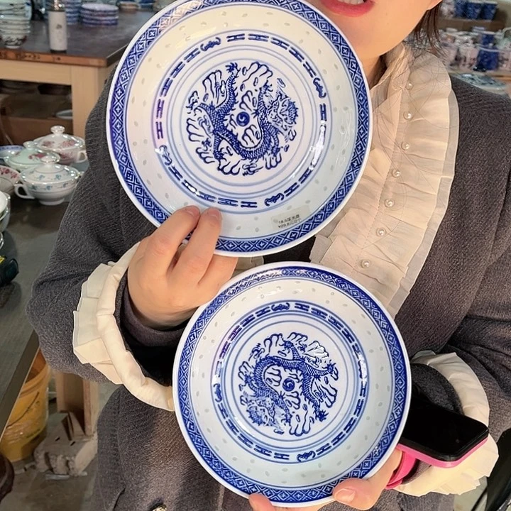 瓷片/////直径18.5厘米。2个。