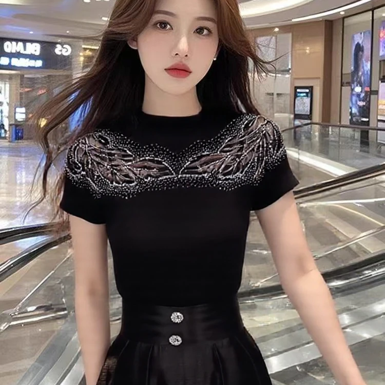 短袖T恤女2025新款时尚蕾丝设计感烫钻洋气镂空别致显瘦上衣