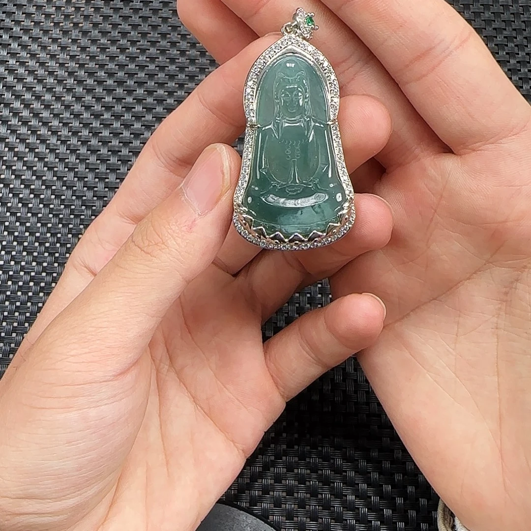 翡翠未镶嵌颈饰hhhhhhhhhhhh