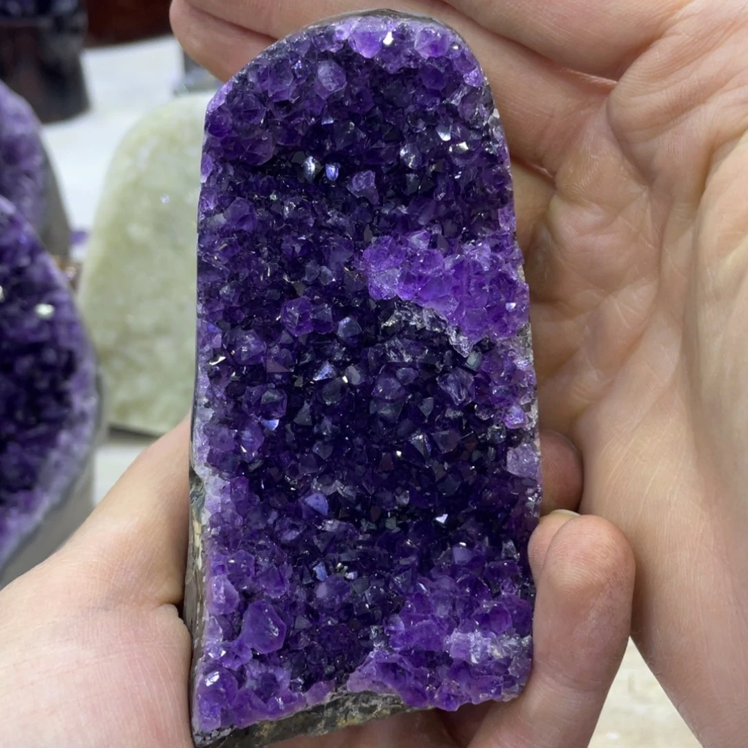 陪***持未镶嵌珠宝半成品水晶