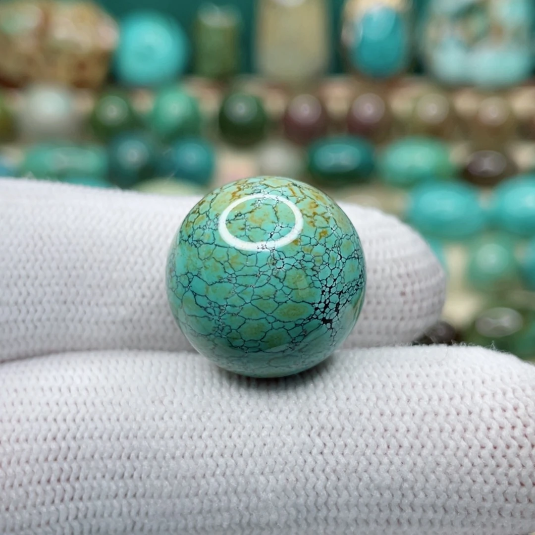 未镶嵌绿松石颈饰