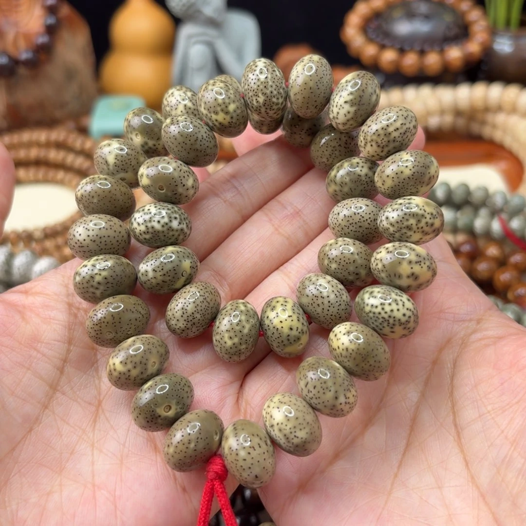 馍***馍手串星月菩提青花瓷