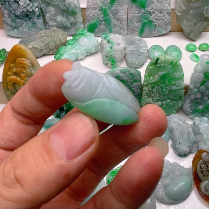 定制翡翠未镶嵌翡翠首饰