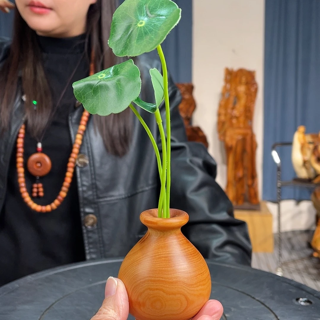 柏木（崖柏）手把件