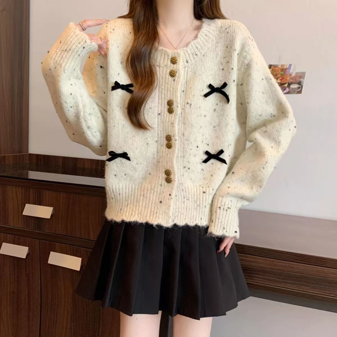 【001-020】秋冬款针织开衫主播同款