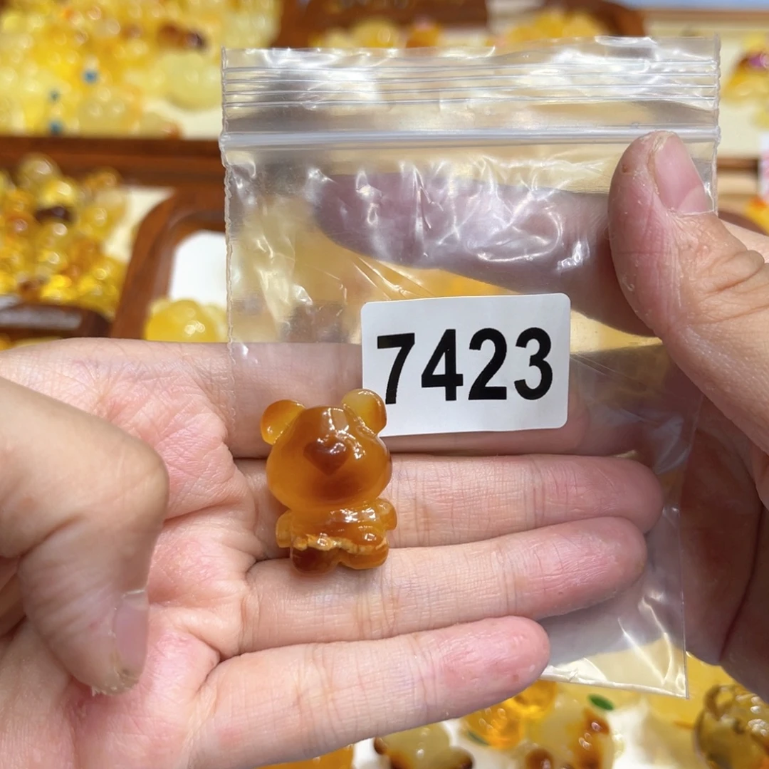 琥珀颈饰未镶嵌蜜蜡