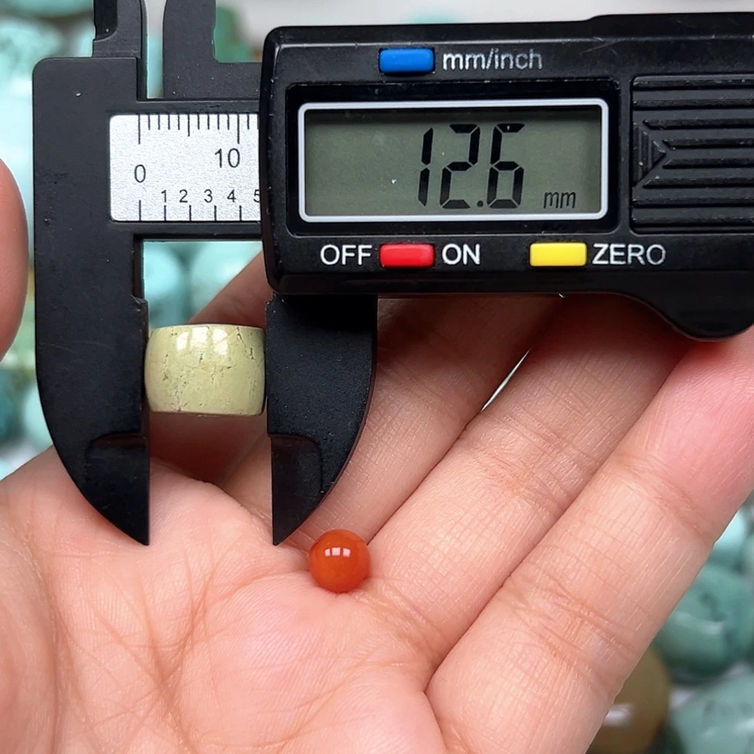 未镶嵌南红玛瑙珠宝奇石