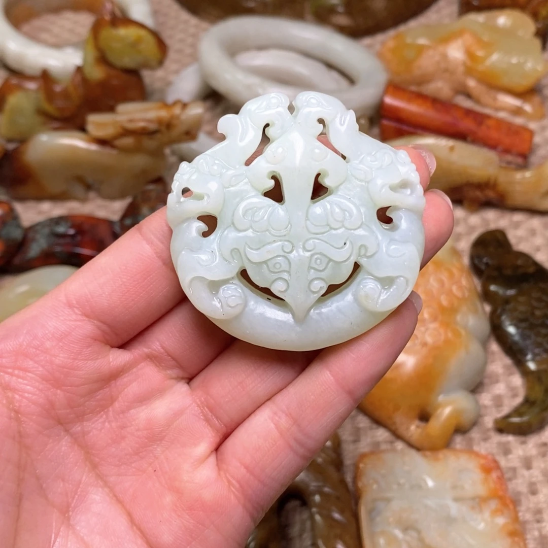 白玉菩提吊坠白玉菩提白玉菩提摆件