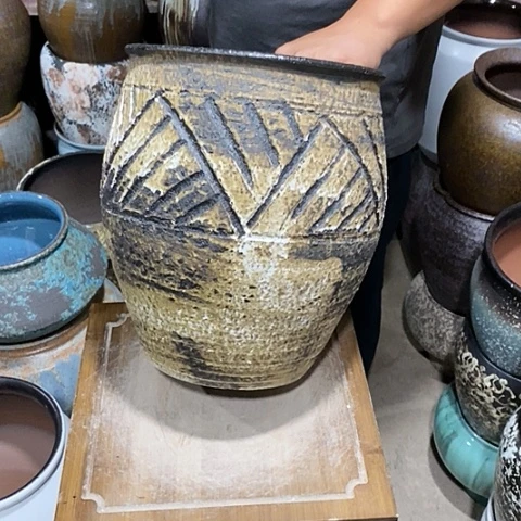 紫砂花盆口24高度30黑姹