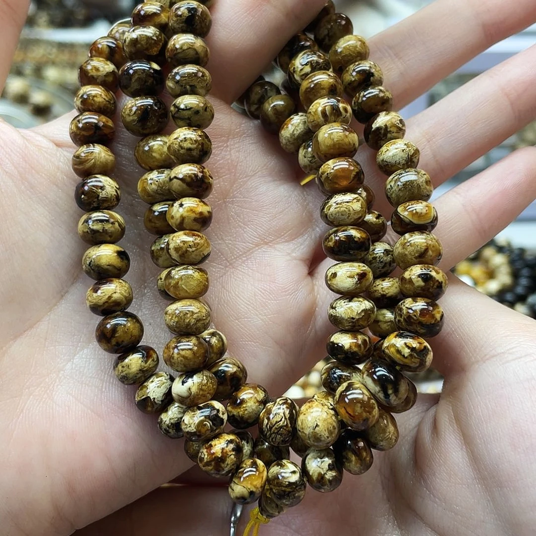 琥珀未镶嵌裸石抚顺琥珀8干白花