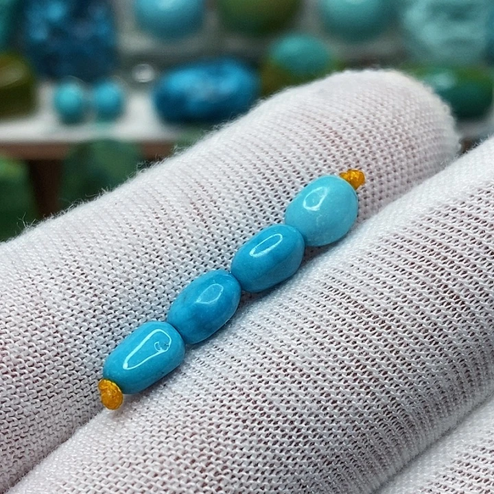 绿松石未镶嵌天然原矿 地大质检