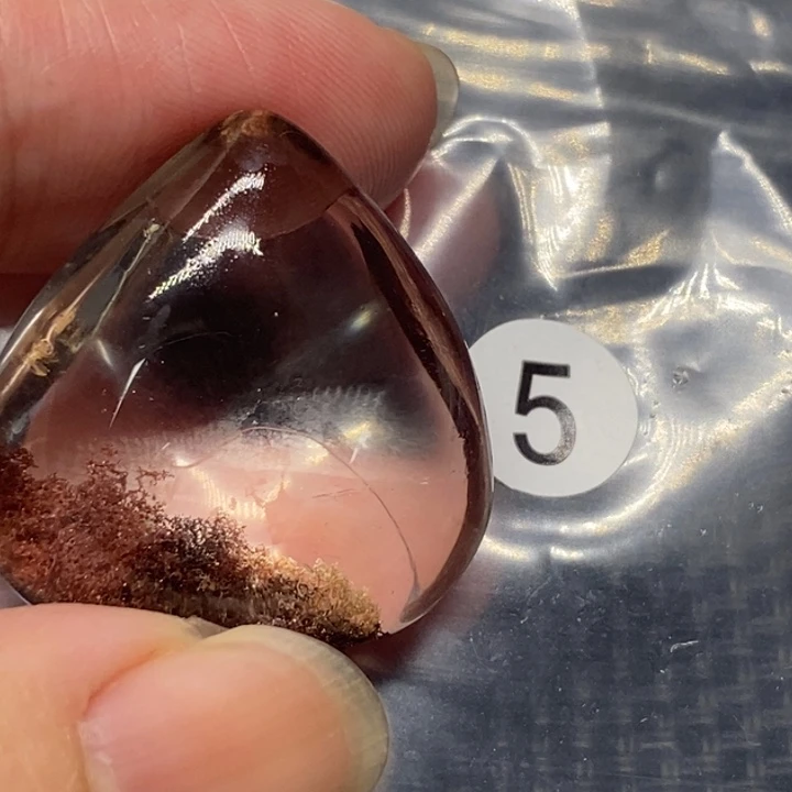 方***爸未镶嵌水晶颈饰水晶