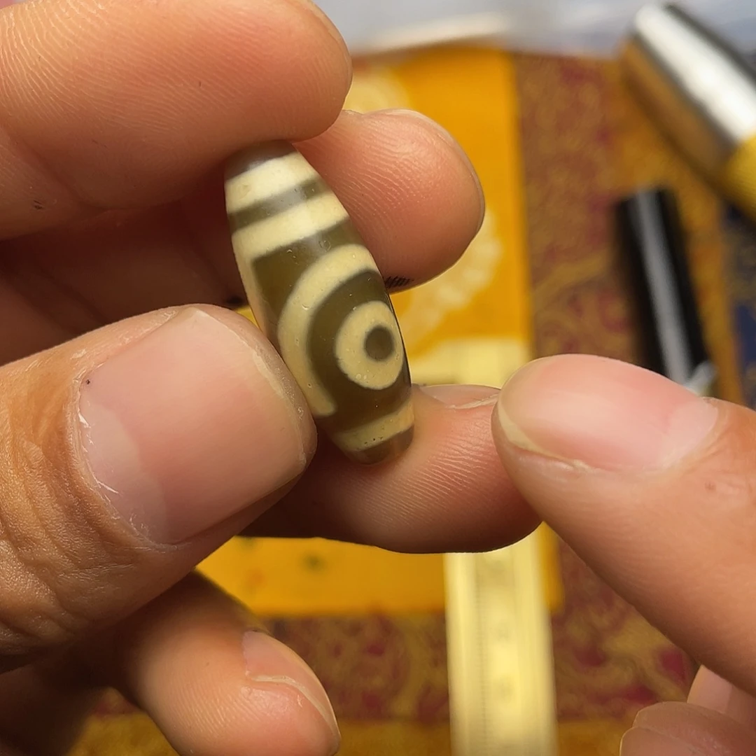 双***玲泥塑藏传佛教文化研究