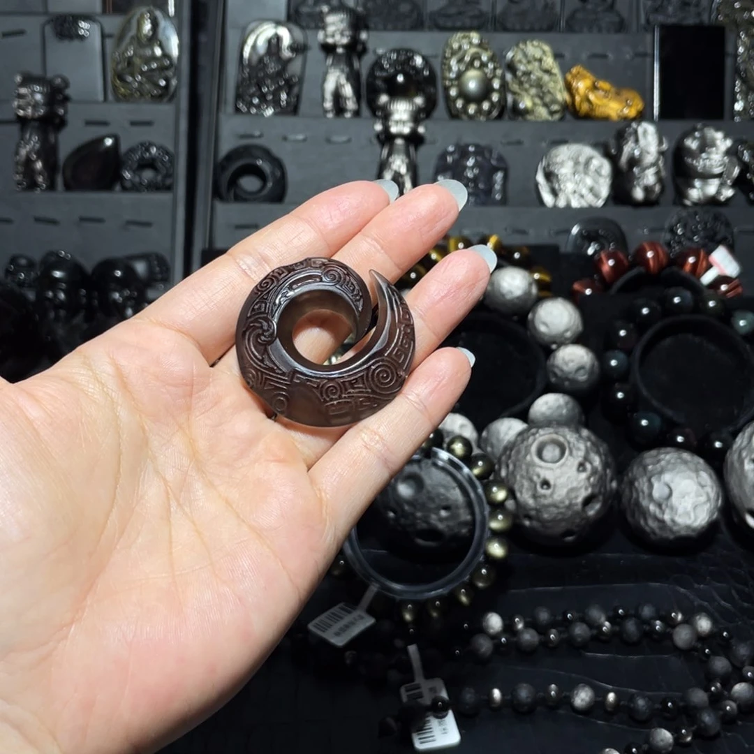 未镶嵌黑曜岩珠宝奇石曾