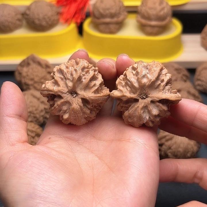 文玩核桃把件41p苹果园